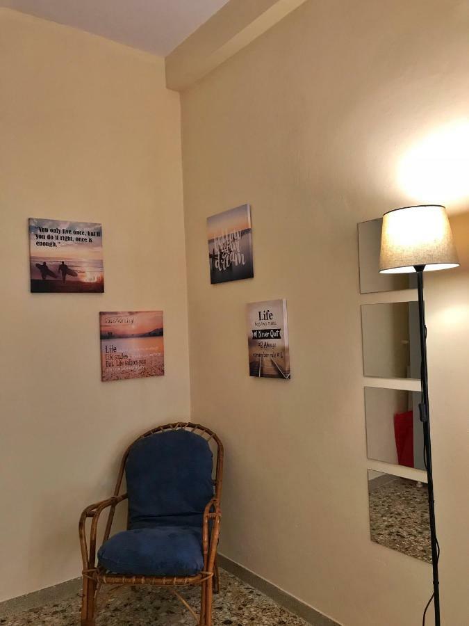 ארטמידה Sunshine'S House Near The Beach, 10 Min From The Airport מראה חיצוני תמונה