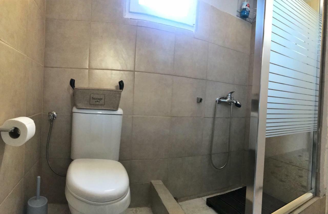 ארטמידה Sunshine'S House Near The Beach, 10 Min From The Airport מראה חיצוני תמונה